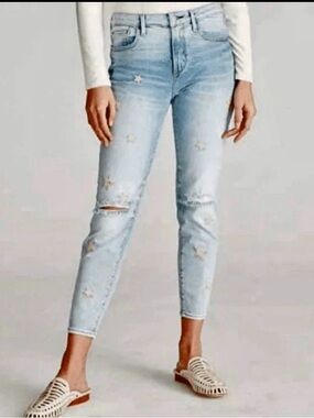 DRIFTWOOD Light Blue Star Embroidered Ankle Jeans